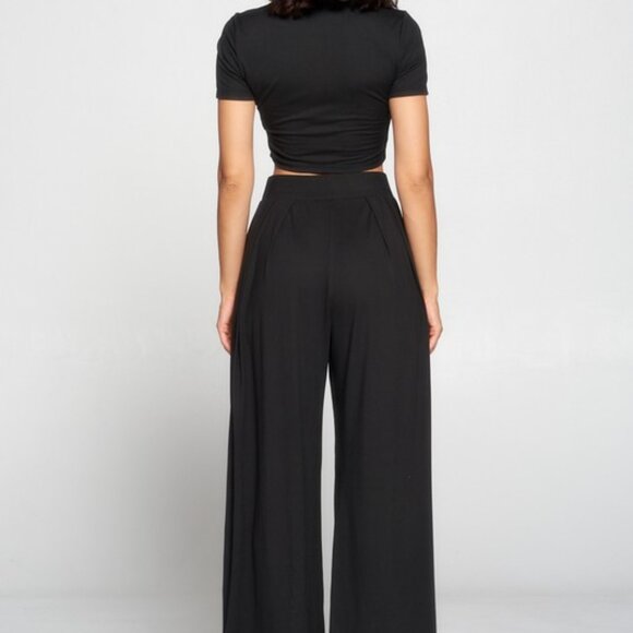 Black Crop Top and Wide-Leg Pants Set - Picture 3 of 4